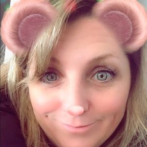 Meet your Posher, Traci